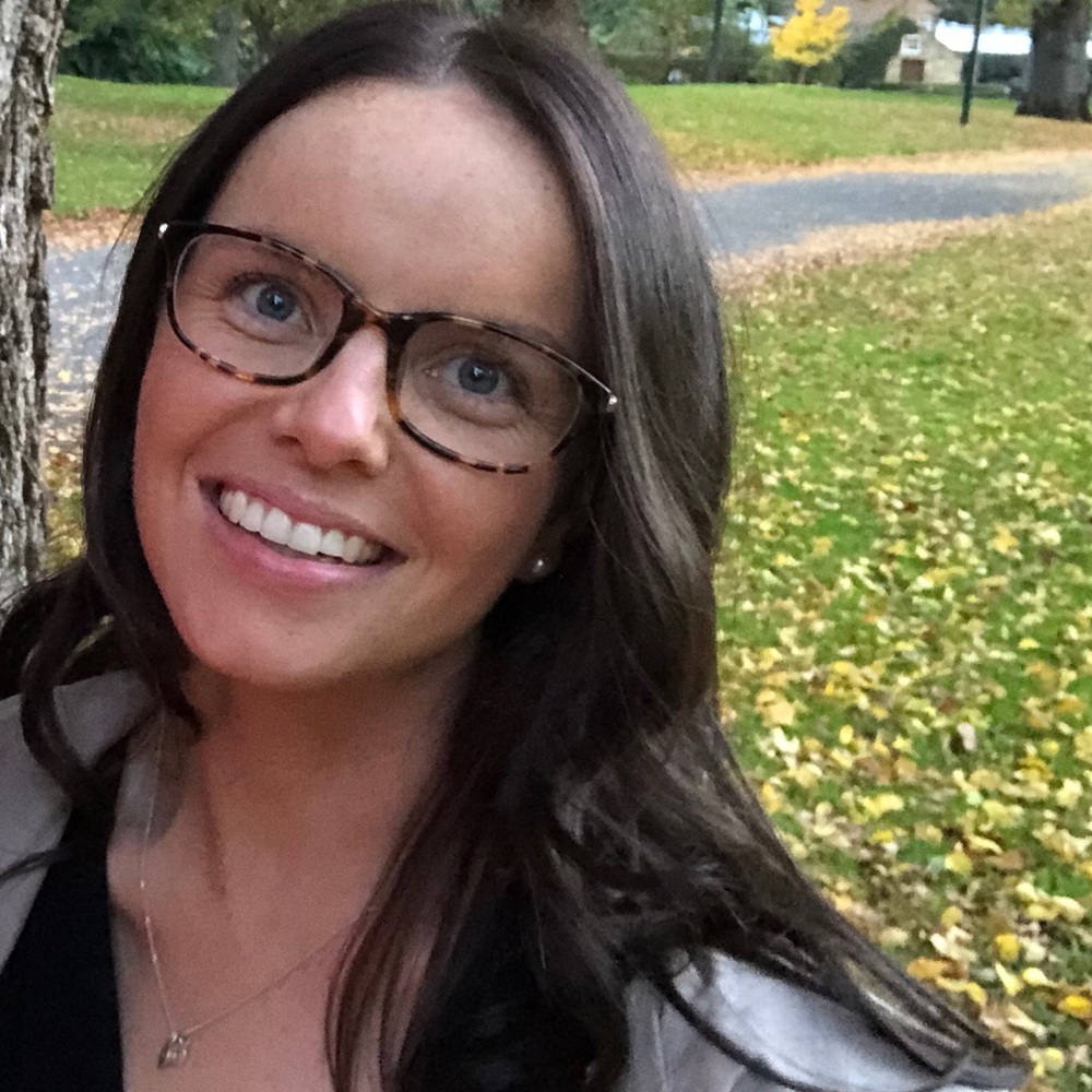 Meet your Posher, Julia